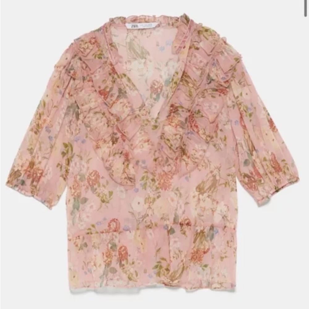 ‼️‼️FINAL SALE ‼️‼️Pink plunge v-neck blouse with 3/4 sleeves and ruffled peplum - Picture 10 of 14